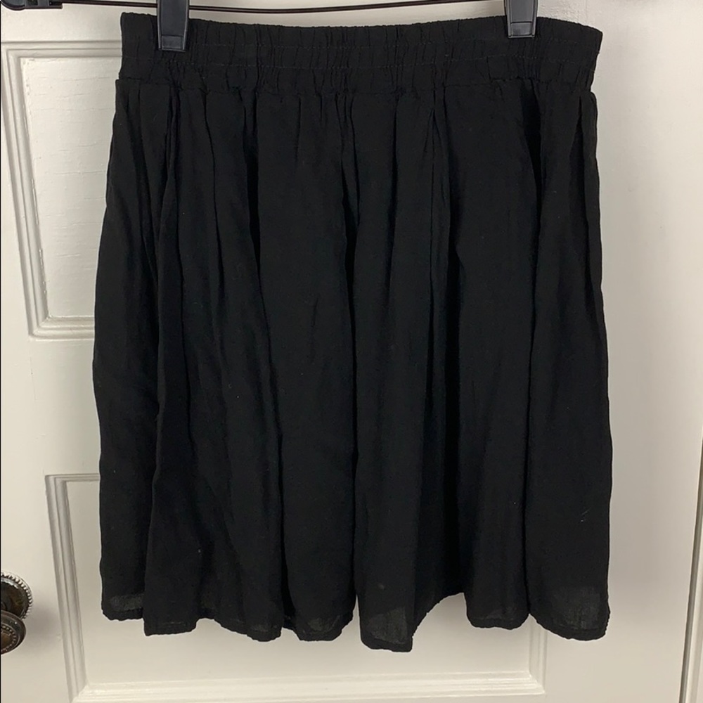 Brandy Melville black skirt